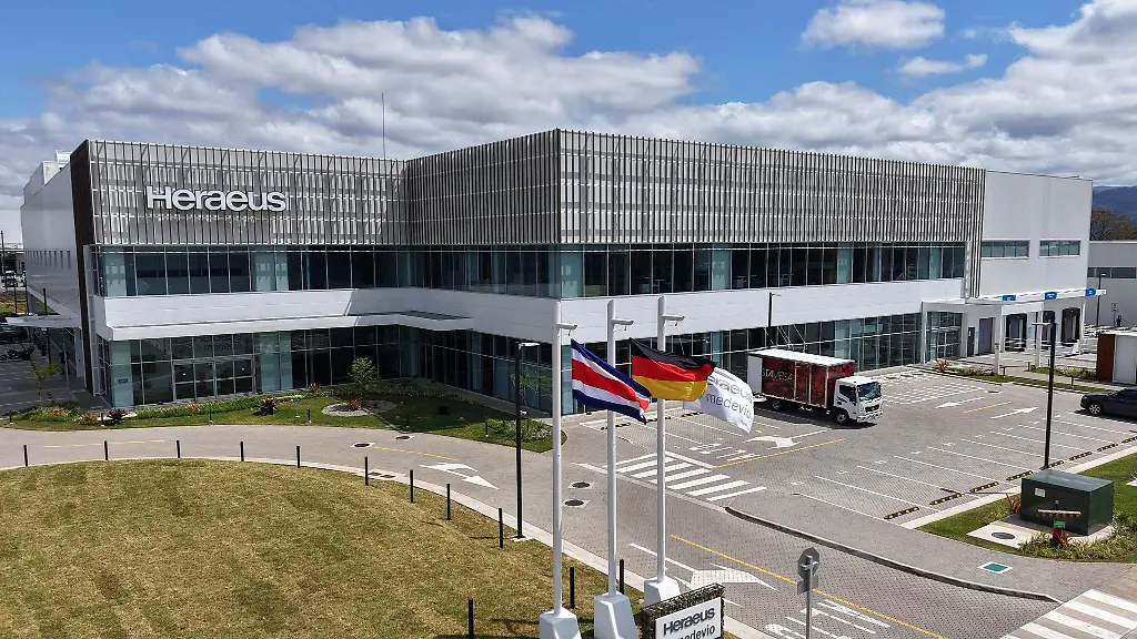 Der-Hanauer-Technologiekonzern-Heraeus-hat-35-Millionen-Dollar-33-Millionen-Euro-in-den-Ausbau-seiner-Medizinsparte-am-Standort-in-Costa-Rica-investiert-500-neue-Arbeitsplaetze-sollen-in-dem-Medevio-Werk-in-dem-mittelamerikanischen-Land-entstehen