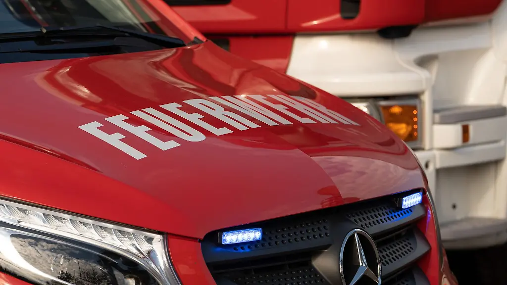 Die-Feuerwehr-ist-zu-einer-Explosion-gerufen-worden