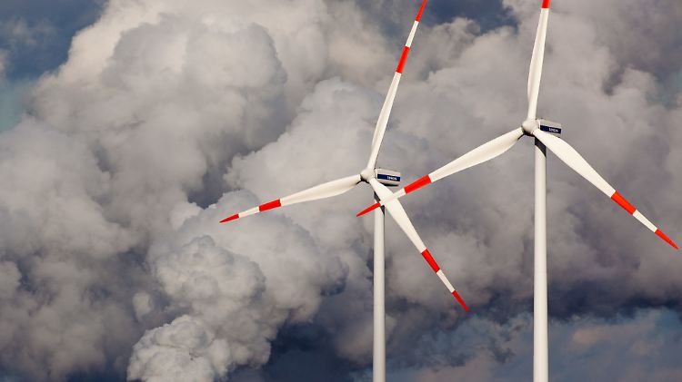 Laut dem IEA-Bericht werden Wind-, Solar- und Wasserkraftanlagen in diesem Jahr weltweit 200 Gigawatt Strom erzeugen - Rekord.