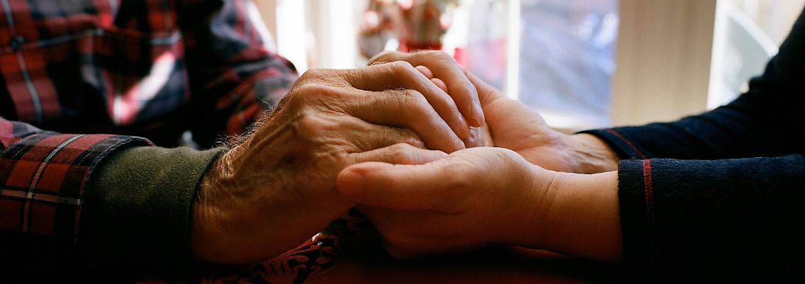 Das jemand später unsere Hand hält - nicht selbstverständlich.