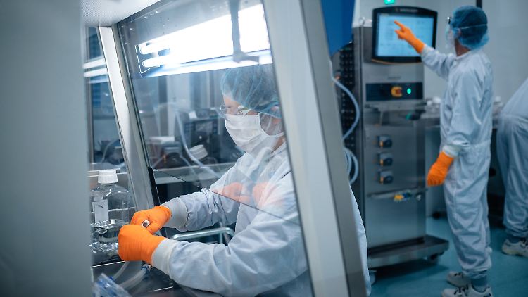 Forschungsarbeit im Biontech-Labor