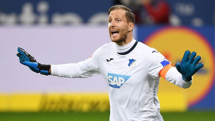 Hoffenheim-Torwart Baumann verlässt die Nationalmannschaft und begibt sich in Quarantäne.