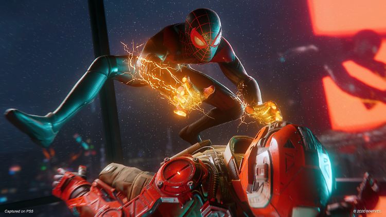 Angetrieben von Bioelektrizität sorgt Miles Morales als Spider-Man für kribbelnde Momente.