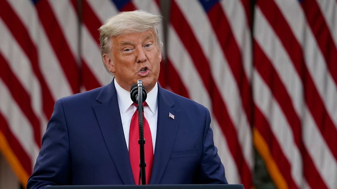 Erstmals seit der Erklärung seines Wahlsieges spricht Trump wieder vor Journalisten: Pressekonferenz im Rosengarten des Weißen Hauses.