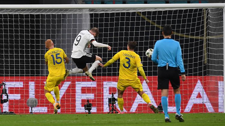 Viel einfachere Tore wird Timo Werner nicht mehr erzielen, als das 2:1 gegen die Ukraine.