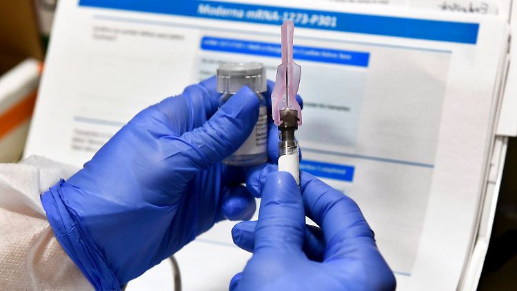 mRNA-1273 - so heißt ein weiterer Star im Kreise der Impfstoffkandidaten gegen Covid-19.