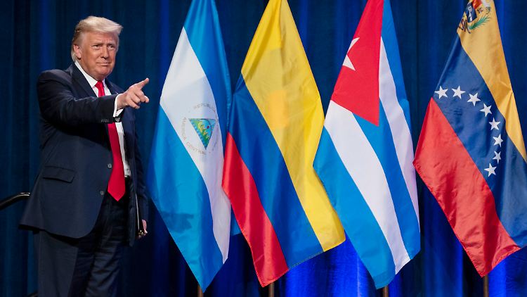 Ende September warb Trump in Miami bei "Latinos for Trump" um Stimmen - und bei weiteren Veranstaltungen in Florida vor der Wahl.