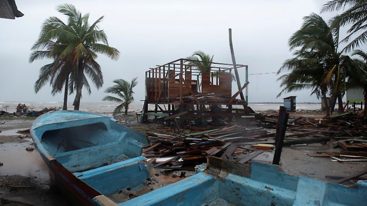 In Puerto Cabezas traf Hurrikan "Iota" auf Land.