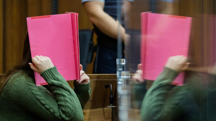 Eine Erzieherin steht seit November wegen Mordverdachts vor Gericht.