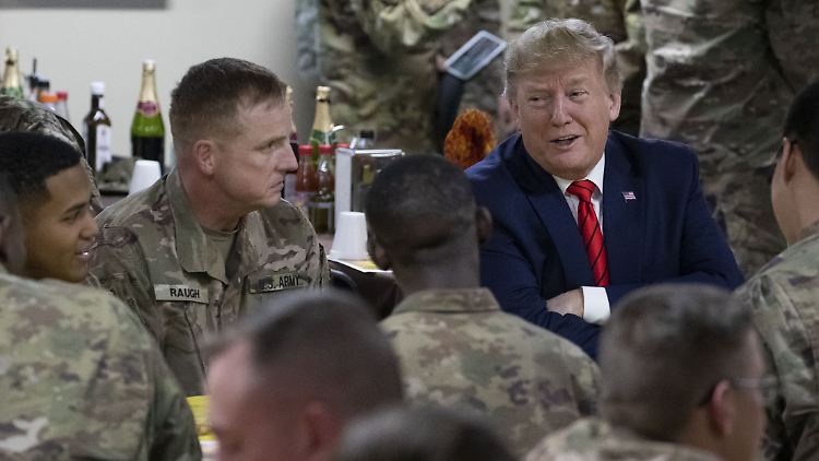 Im November 2019 besuchte Donald Trump eine US-Militärbasis nördlich von Kabul.