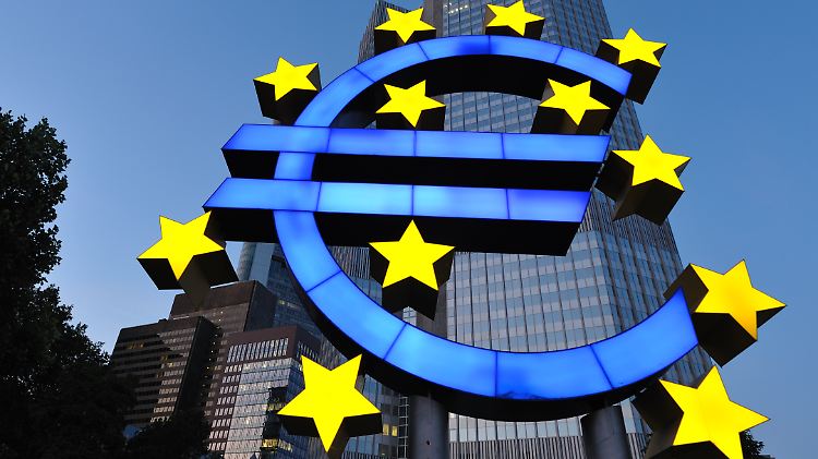 Die EU hat mehr als sechs Sterne. 