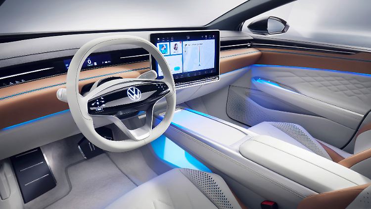 Im Innenraum will VW nicht nur wie hier in der Studie des Aero in Zukunft auf wertige Materialien und höchste Verarbeitungsqualität setzen.