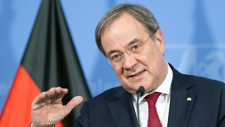 "Vom künftigen Kanzler wird verlangt, praktische Regierungsarbeit zu leisten", erklärt Armin Laschet.