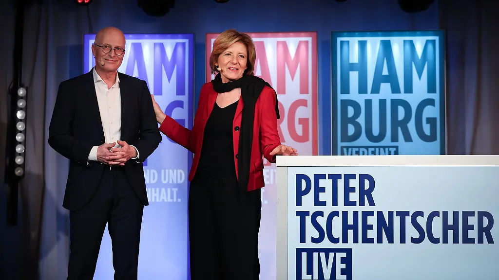 Buergermeister-Tschentscher-SPD-wirbt-fuer-eine-hohe-Wahlbeteiligung-waehrend-die-fruehere-rheinland-pfaelzische-Ministerpraesidentin-Malu-Dreyer-SPD-die-Hansestadt-fuer-ihre-Weltoffenheit-lobt