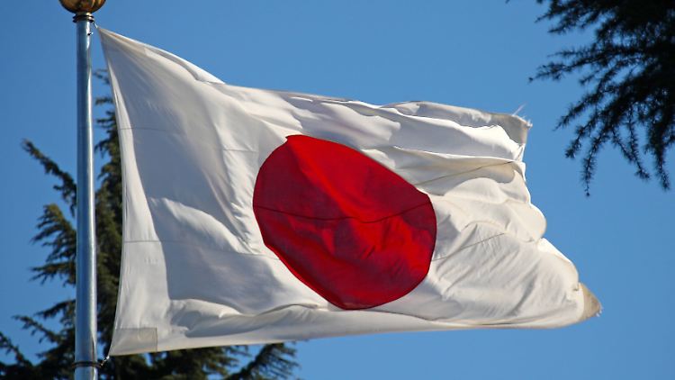 In Japan sind die Verbraucherpreise im Oktober gesunken. Und Experten rechnen mit weiteren Rückgängen.
