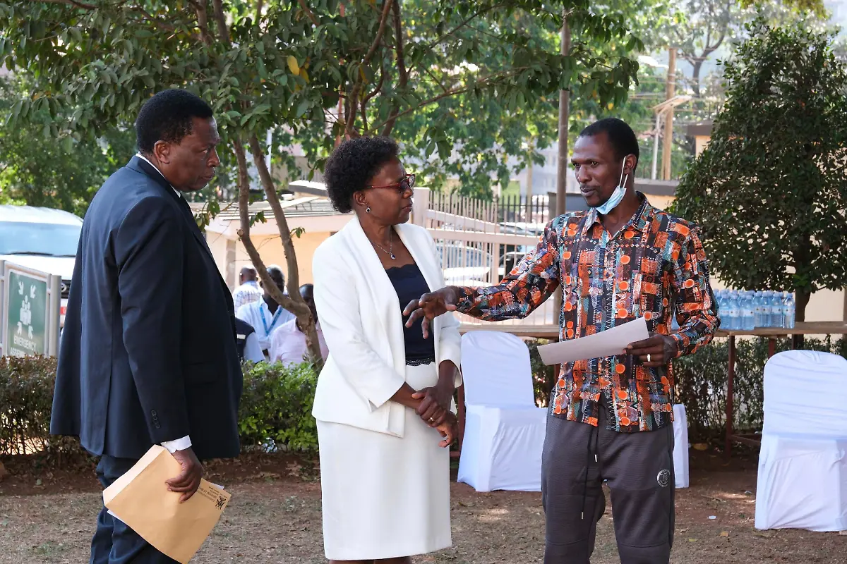 8e98f35de8a0a63e7028824b316bc8f5