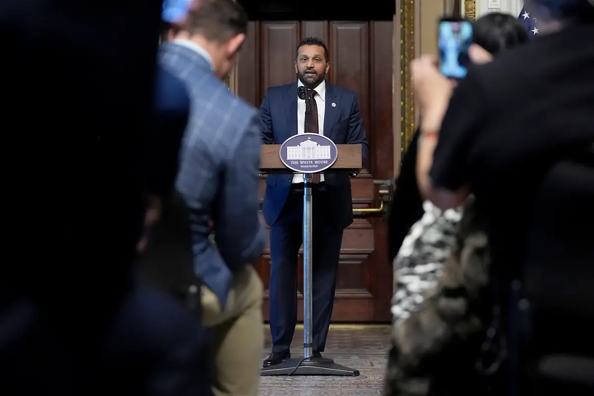 98167ae8c5a382be1751a9995a7e61a8