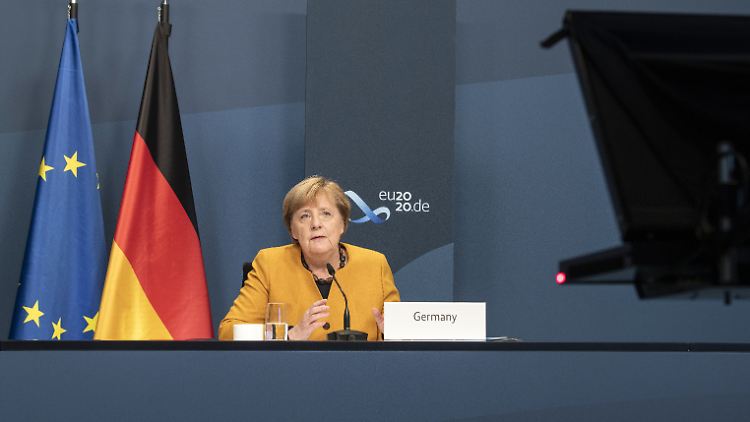 Bundeskanzlerin Angela Merkel warb beim G20-Gipfel für die Unterstützung der internationalen Impfstoff-Initiative Covax und eine Stärkung der WHO.