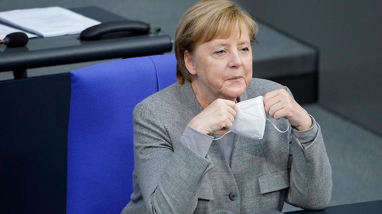 Bundeskanzlerin Merkel kündigt eigene Corona-Maßnahmen an.