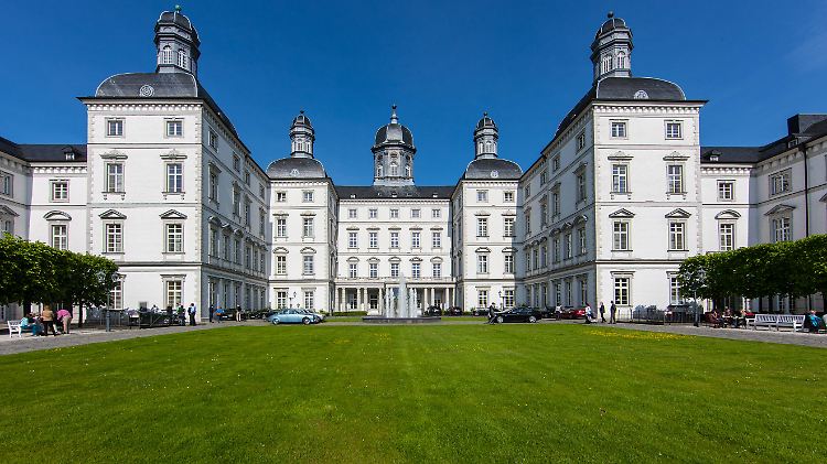 Das Hotel Schloss Bensberg gehört zu den bekanntesten Häusern von Althoff Hotels.