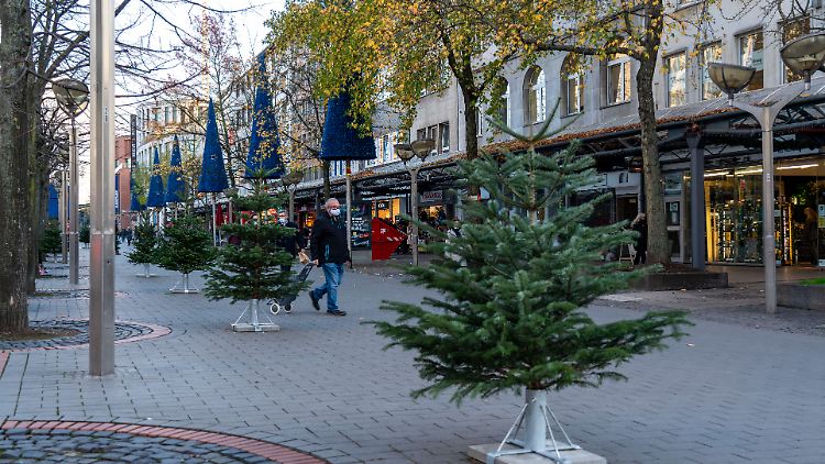 Die Innenstadt von Duisburg. Der HDE fordert neue Hilfen für lokale Handelsunternehmen.