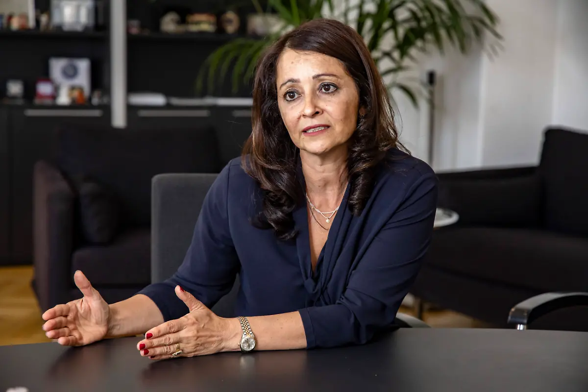 8bef96662b914693dedb48f879710195