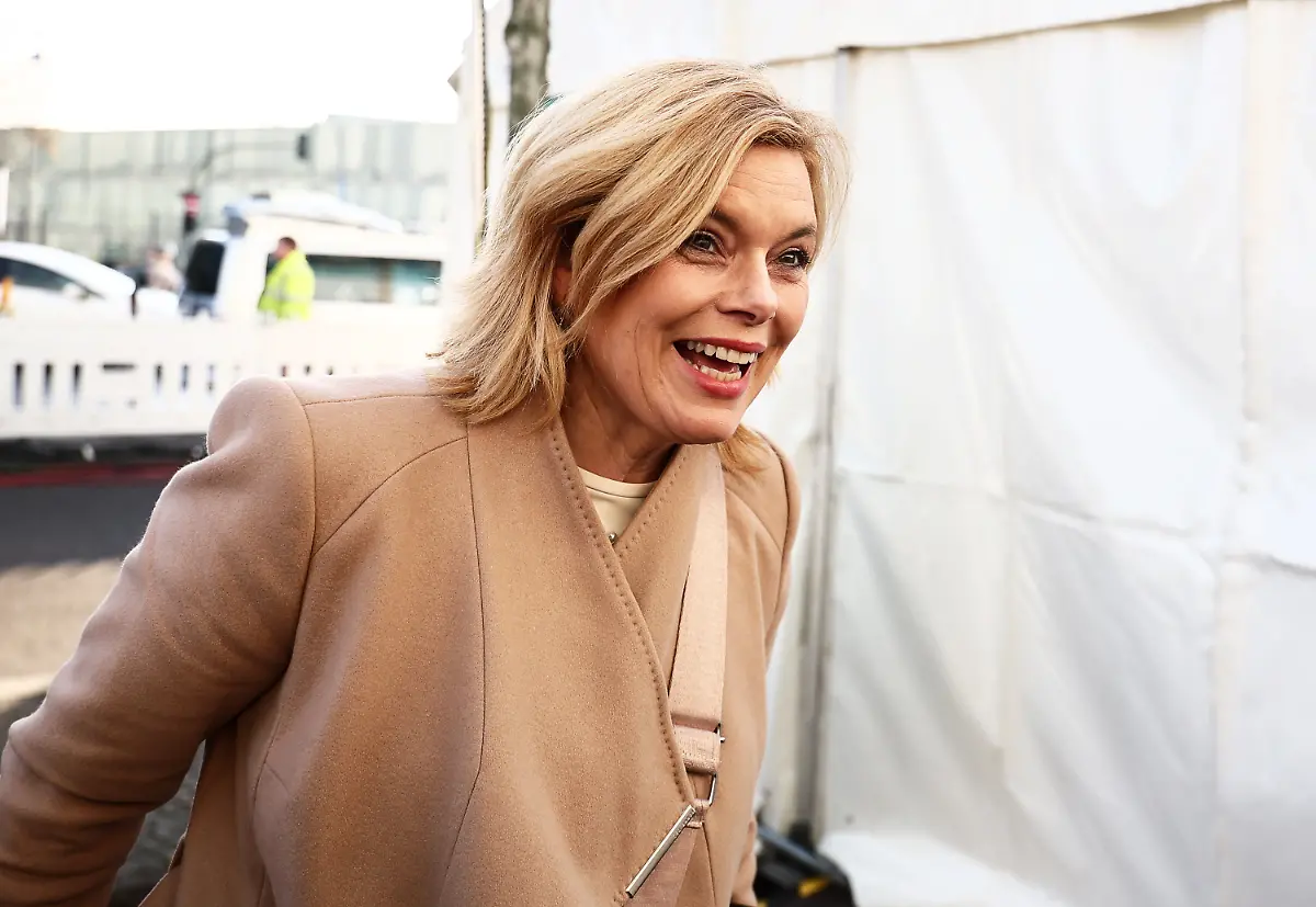 4cdc52434d4242a723de26b246c0663a