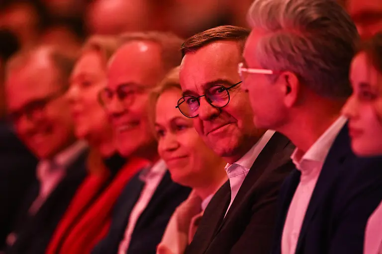 f09fe5d6dc4a846b89f08325b5958808