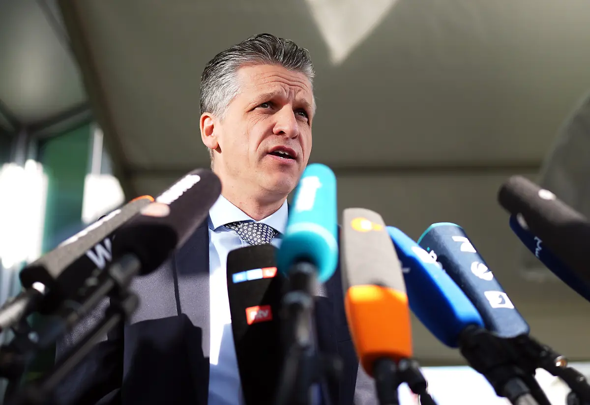 8e56a5072fab85669c5650e621d6c97e