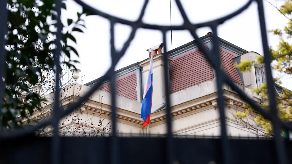 ee7674836dead21cf3328f0ca2631603