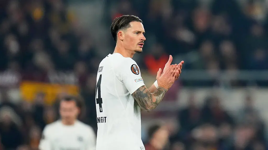 Zurueck-auf-dem-Trainingsplatz-Eintracht-Profi-Robin-Koch