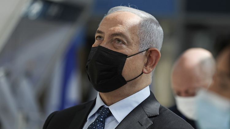 Israels Regierung hatte erst Mitte Oktober damit begonnen, den landeweiten Lockdown teilweise zu lockern. 