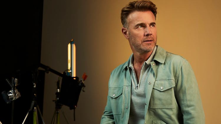 Die Boyband-Zeiten sind vorbei - im Januar wird er 50: Gary Barlow.