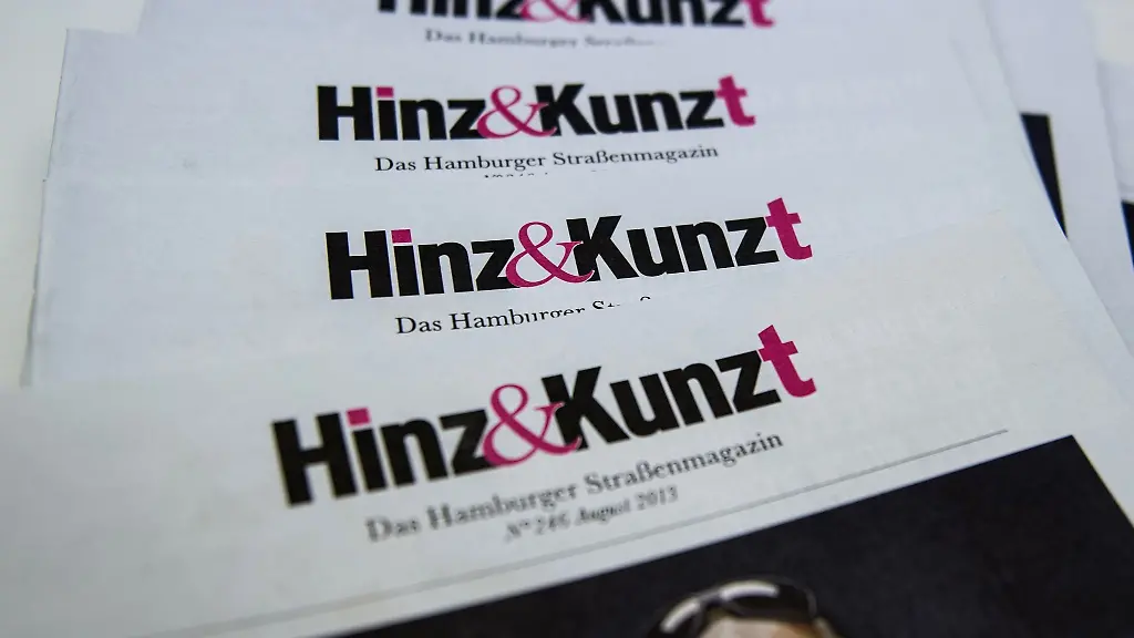 Optional-kann-den-Verkaeuferinnen-und-Verkaeufern-von-Hinz-Kunzt-auch-Trinkgeld-gegeben-werden