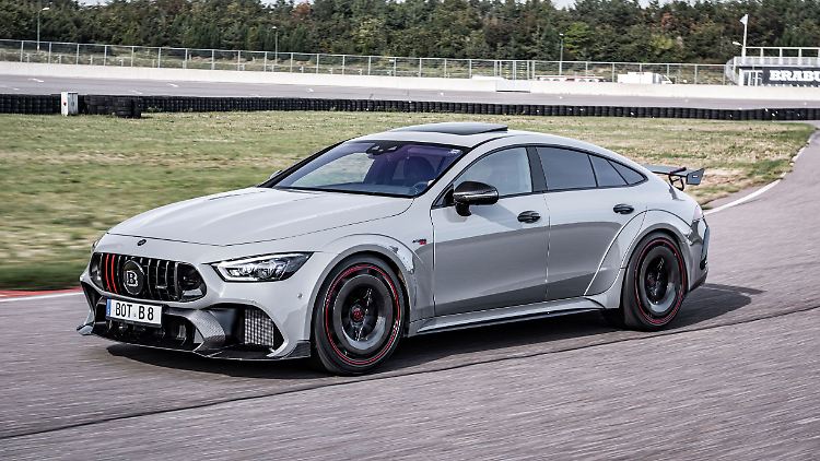 Die Basis für den Rocket 900 liefert der viertürige Mercedes-AMG GT.