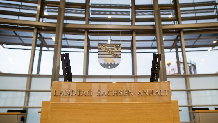 Im Magdeburger Landtag könnte erst die Erhöhung des Rundfunkbeitrages scheitern und dann die Kenia-Koalition.