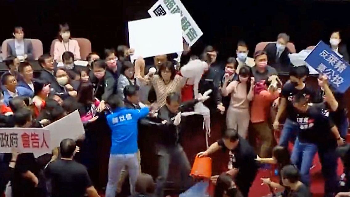 taiwan-protest.jpg