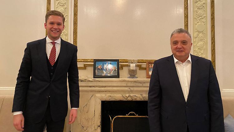 ntv Reporter Sandmann and Ambassador Issacharoff
