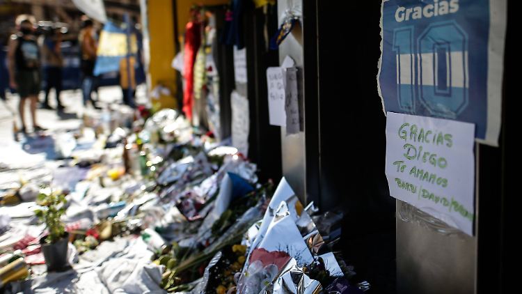 Die Trauer ist nicht nur in Argentinien groß.