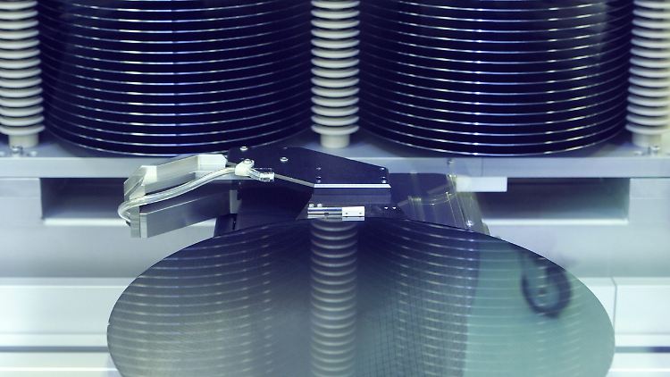 Siltronic produziert Wafer.