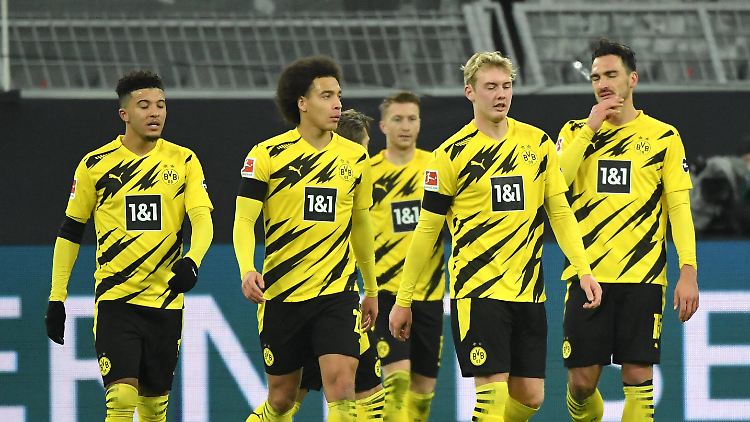 Bei Borussia Dortmund gibt es mal wieder einen Rückschlag. Und der tut richtig weh.