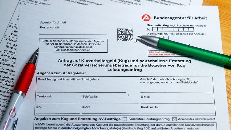 Die Anteil der Unternehmen mit Kurzarbeit siteg laut Ifo auf 28 Prozent.