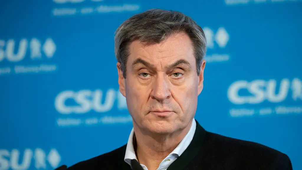 Mit-dem-Ergebnis-insgesamt-ist-CSU-Chef-Soeder-zufrieden-dennoch-gibt-es-Aerger-bei-der-siegreichen-CSU