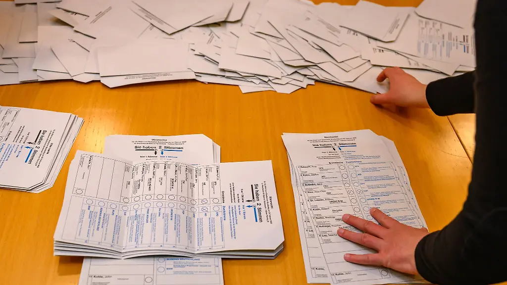 Nach-der-Bundestagswahl-Die-AfD-in-Brandenburg-legt-stark-zu-die-Sozialdemokraten-muessen-hohe-Einbussen-hinnehmen