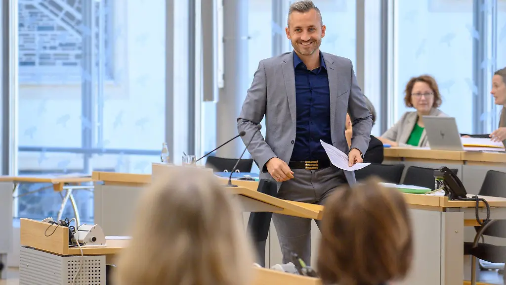 Spitzenkandidat-der-AfD-2026-in-Sachsen-Anhalt-In-seiner-Partei-geniesst-Ulrich-Siegmund-hohe-Wertschaetzung