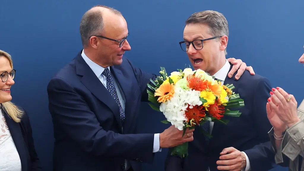 8b1b713286fe7b6cac43d19b4a1a0e13