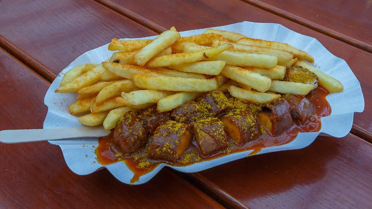 "Currywurst" ist eins der Wörter, die jetzt offiziell englisch sind.