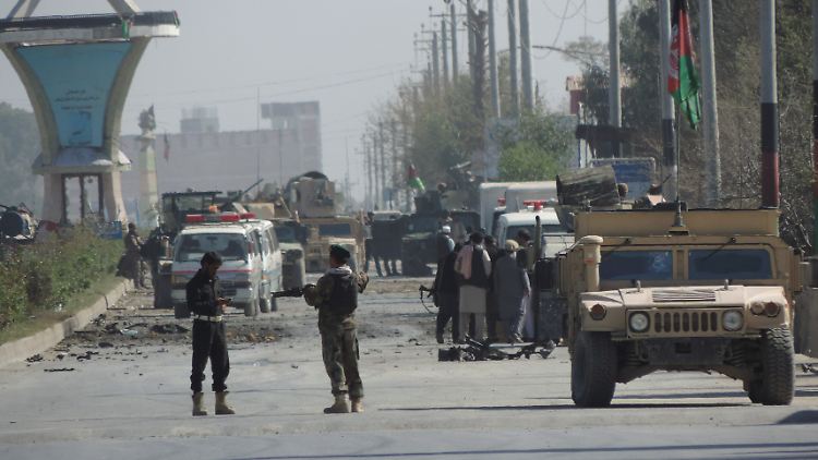 Die Taliban lehnen eine Waffenruhe bislang ab.