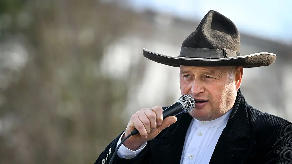 Gewinnt-die-meisten-Erststimmen-im-Wahlkreis-Volker-Scheurell