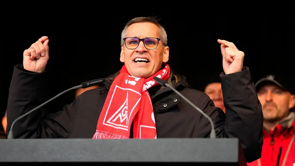 Die-IG-Metall-will-schnell-eine-neue-Regierung